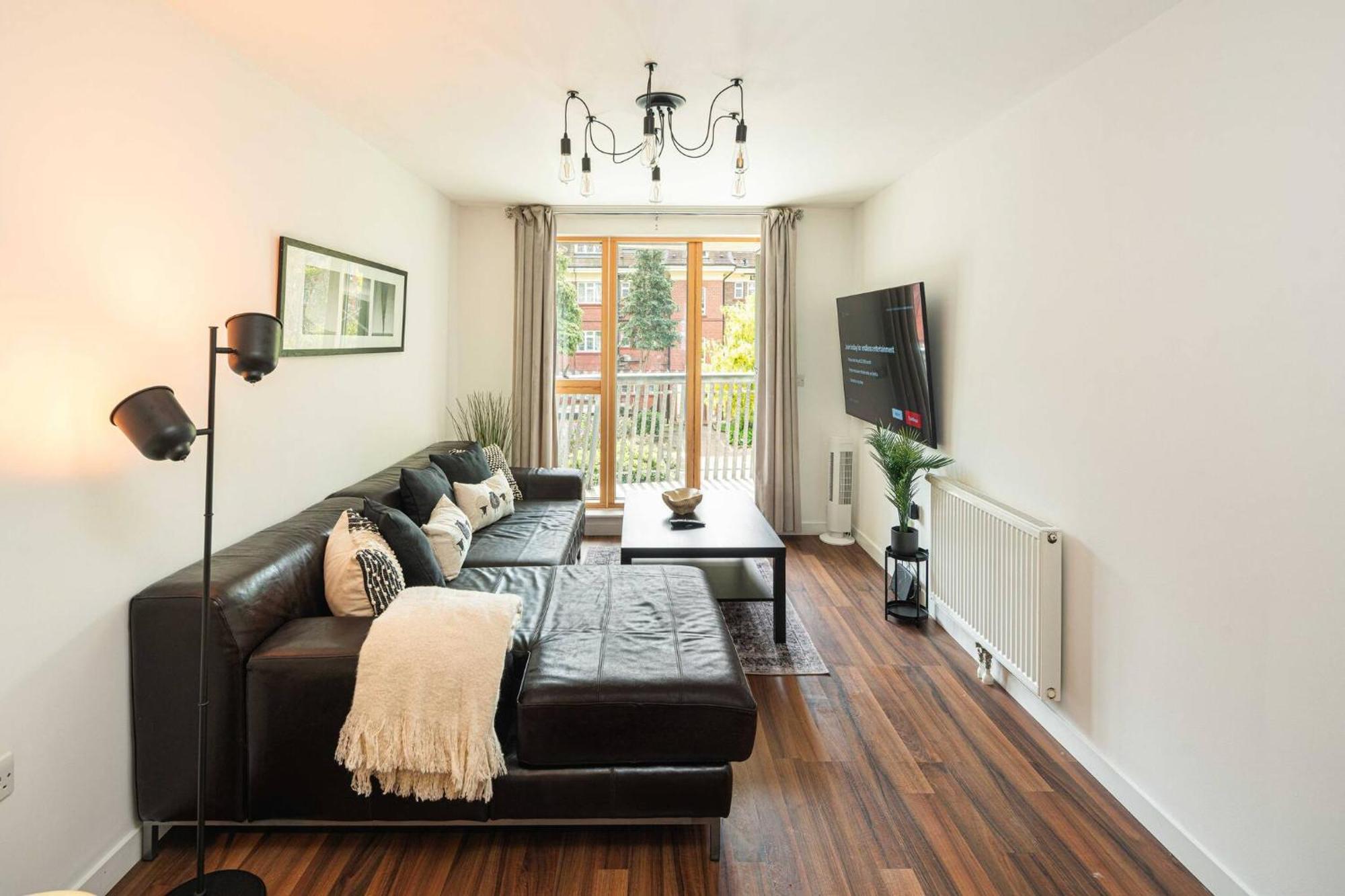 Homey And Secure - Wembley Stadium! Apartment London